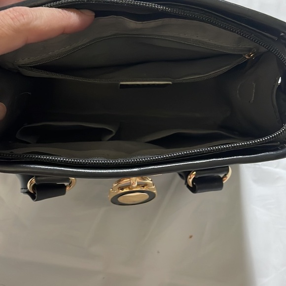 Women’s handle bag in grey, white & black plaid. Like new condition. - Picture 5 of 9